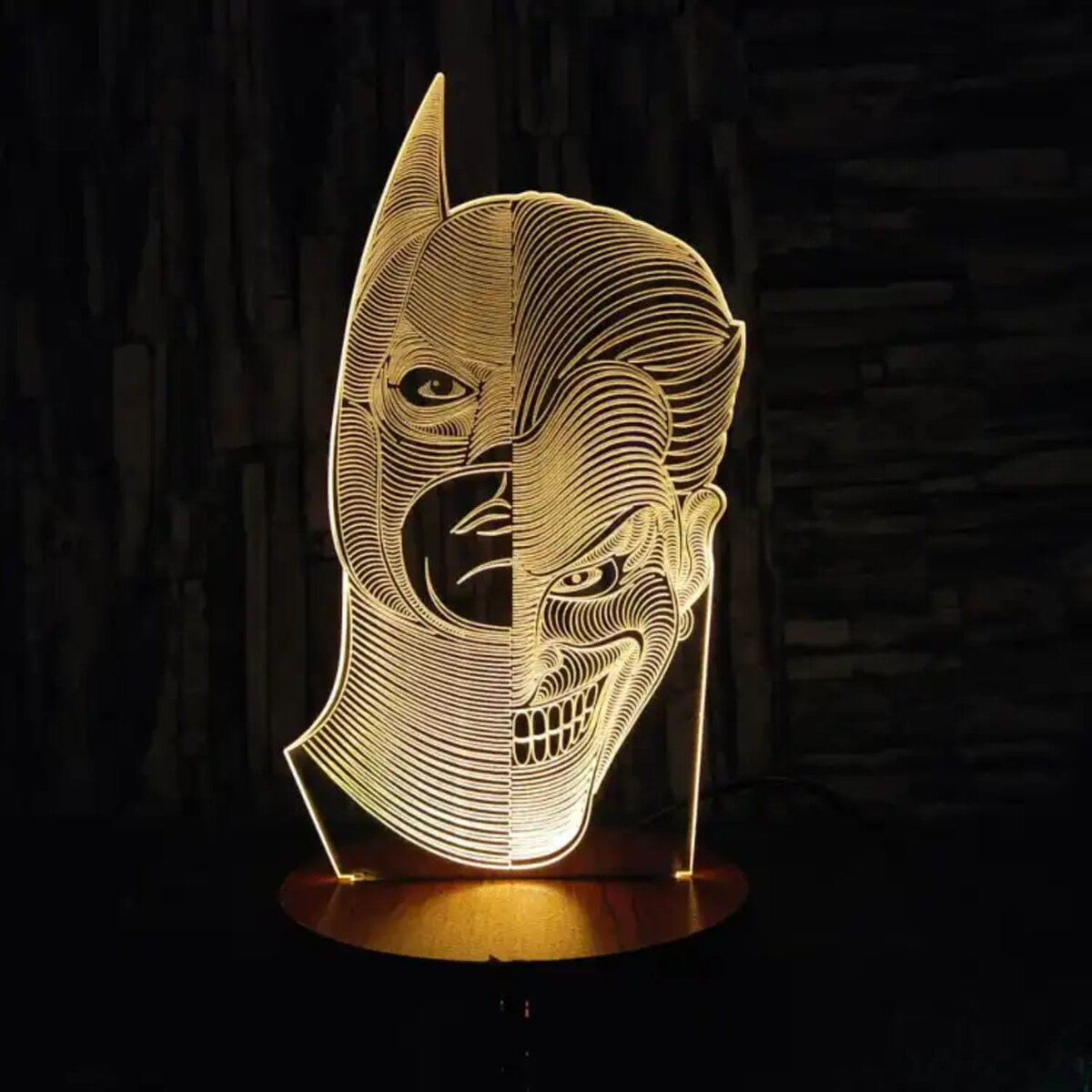 Intra απο ξύλο plywood 3mm-4mm πάχος - Batman Joker Acrylic 3D Illusion Lamp Δίασταση 20x20 cm Intraeaxys-r7vm3xz7