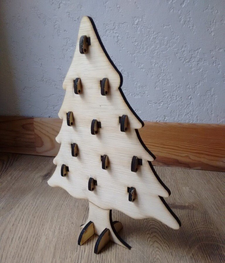 Intra απο ξύλο plywood 3mm-4mm πάχος - Ημερολόγιο έλευσης δέντρου Δίασταση 30x30 cm Intraeaxys-075ye2ko