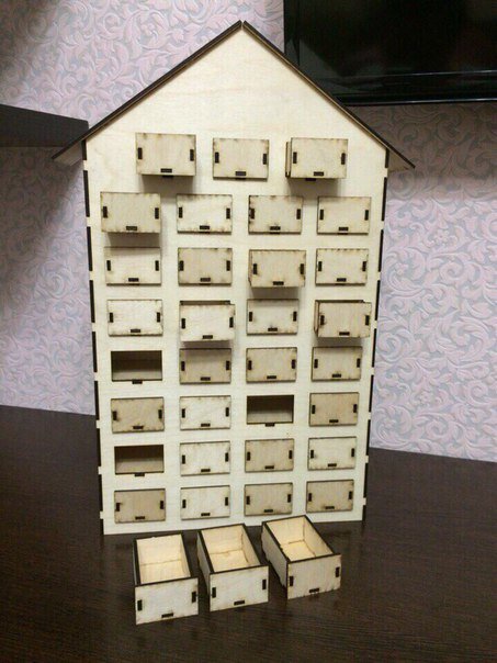 Intra απο ξύλο plywood 3mm-4mm πάχος - Ξύλινο Advent Calendar House Δίασταση 40x50 cm Intraeaxys-joed39d1