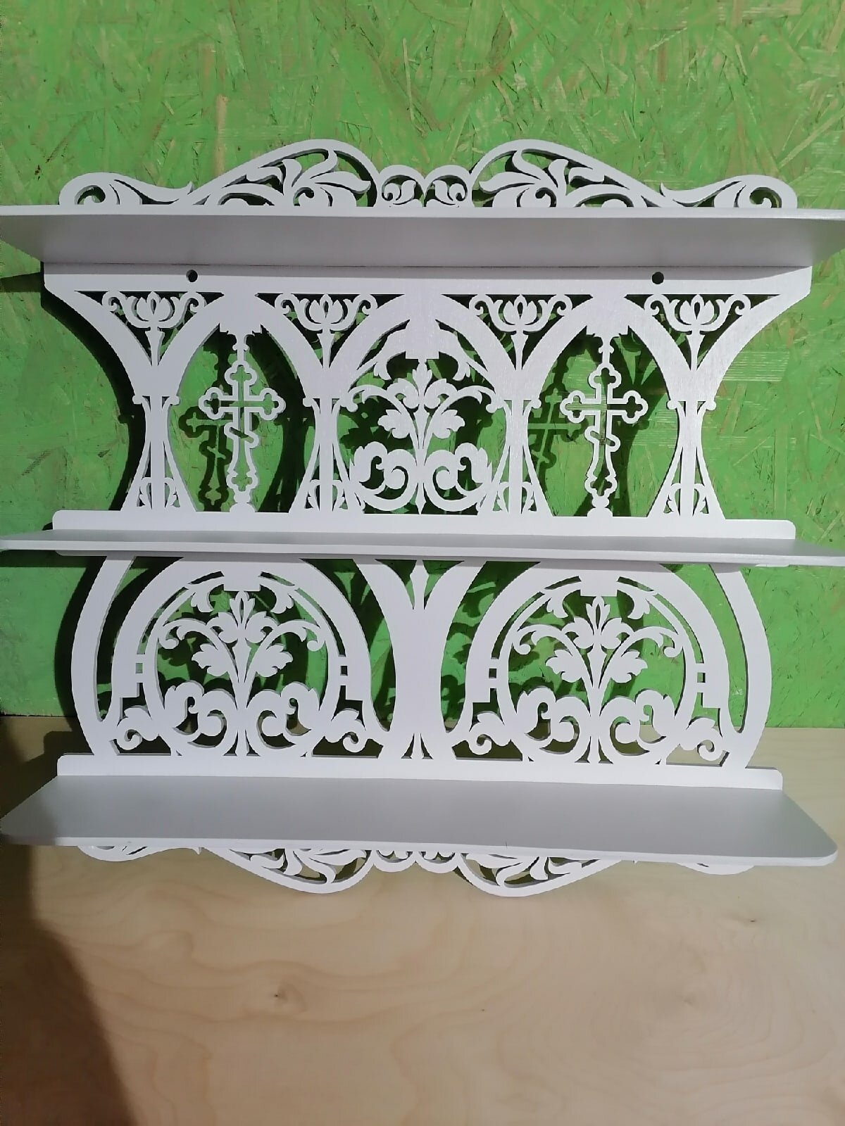 Intra απο ξύλο plywood 3mm-4mm πάχος - Αρχική Βωμός ξύλινο ράφι για εικονίδια Δίασταση 30x30 cm Intraeaxys-yon0y827