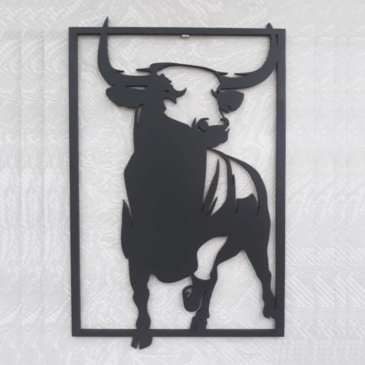 Intra απο ξύλο plywood 3mm-4mm πάχος - Διακόσμηση τοίχου ταύρου Δίασταση 30x30 cm Intraeaxys-eo0q2z91