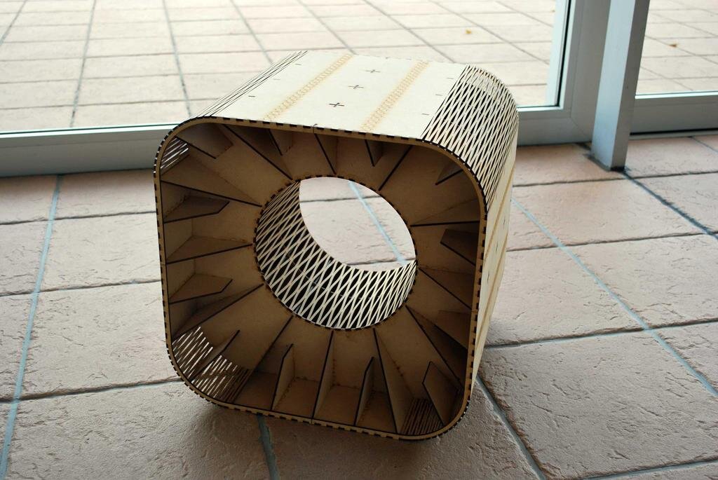 Intra απο ξύλο plywood 3mm-4mm πάχος - Αρχείο PDF σκαμπό ξύλινο κουτί Δίασταση 30x30 cm Intraeaxys-joedn3n1