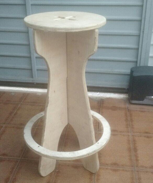 Intra απο ξύλο plywood 3mm-4mm πάχος - Σκαμπό μπαρ Shanghai Δίασταση 30x30 cm Intraeaxys-lopq4y57