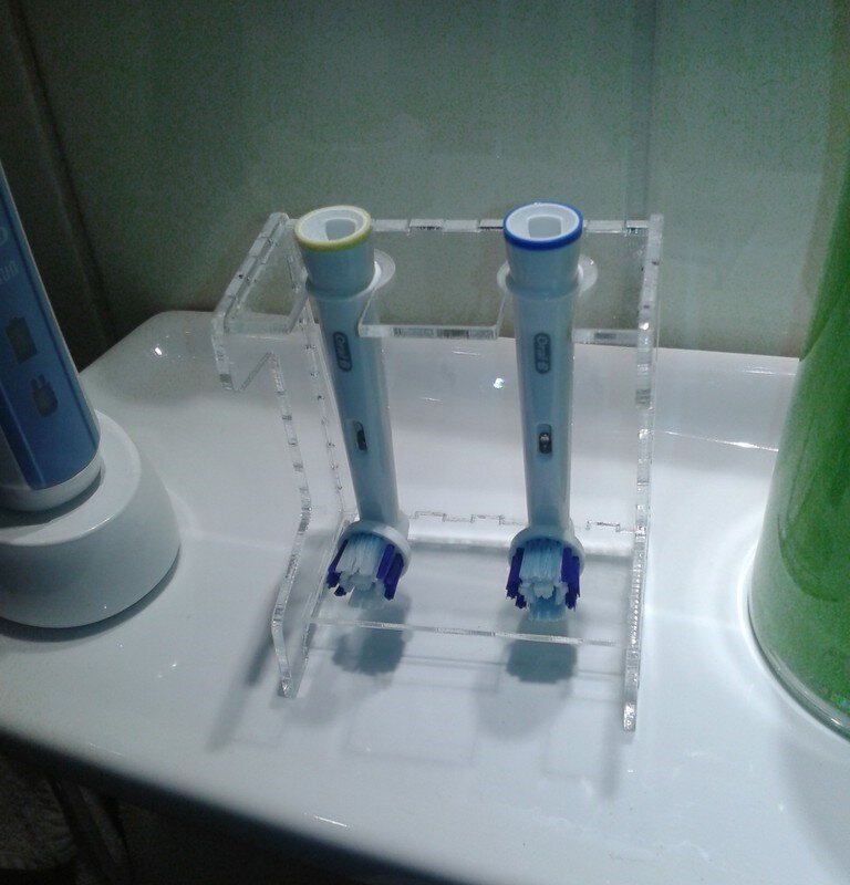 Intra απο ξύλο plywood 3mm-4mm πάχος - Οδοντόβουρτσα Oral B Δίασταση 30x30 cm Intraeaxys-51rrwp31