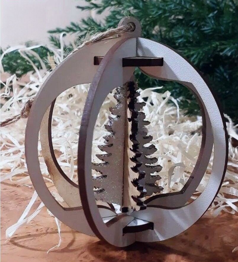 Intra απο ξύλο plywood 3mm-4mm πάχος - 3D Χριστουγεννιάτικο μπιχλιμπίδι Δίασταση 30x30 cm Intraeaxys-51rrg601