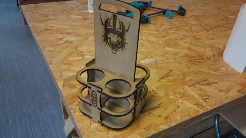 Σετ των 2 Intra απο ξύλο plywood 3mm-4mm πάχος - Πακέτο μπύρας Δίασταση 20x20 cm Intraeaxys-e1g5ke8o