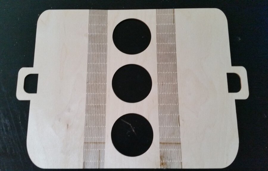 Intra απο ξύλο plywood 3mm-4mm πάχος - Μεταφορέας καφέ Δίασταση 30x30 cm Intraeaxys-6o3y5dj7