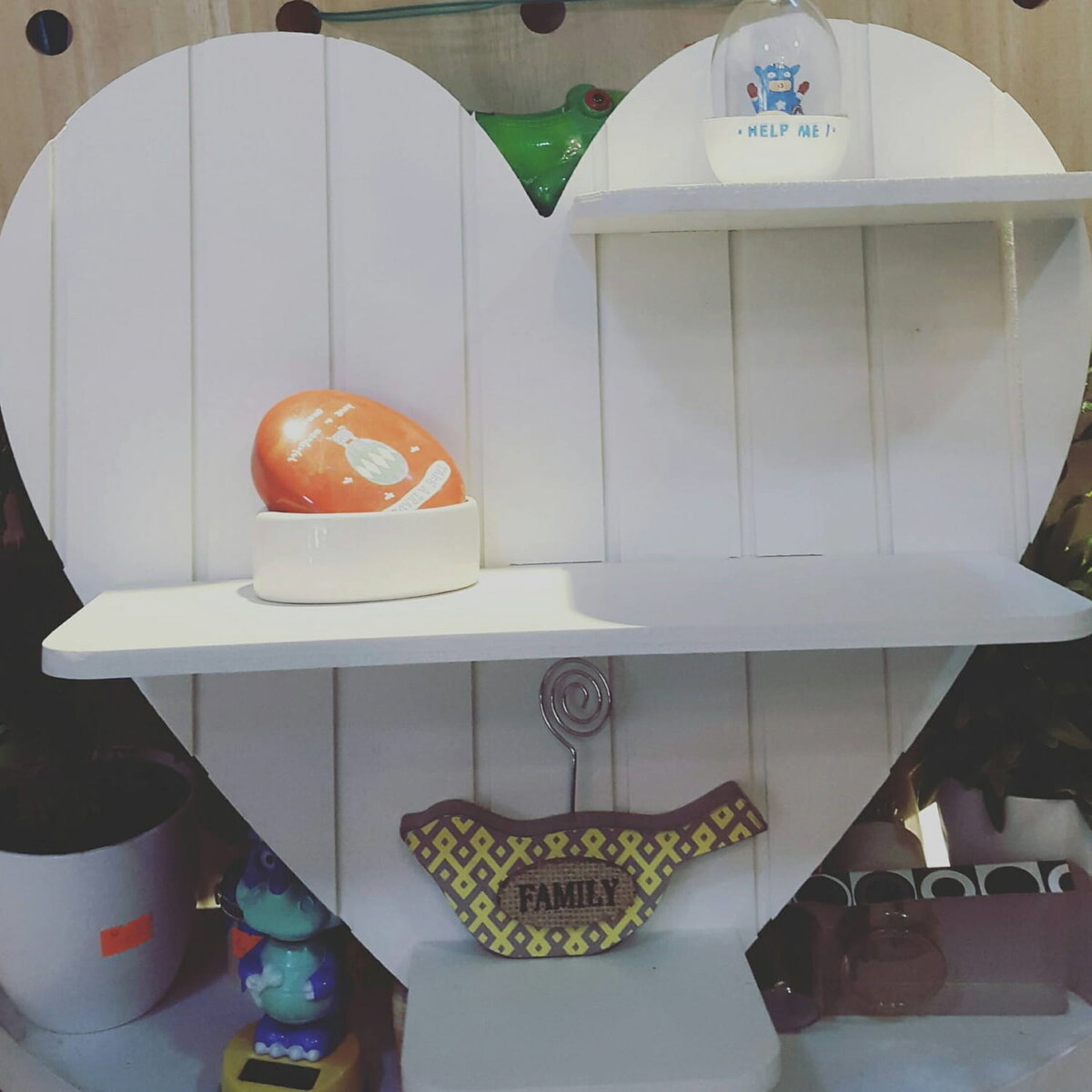 Intra απο ξύλο plywood 3mm-4mm πάχος - Ξύλινο ράφι τοίχου Heart Δίασταση 30x30 cm Intraeaxys-zo9y2pe7