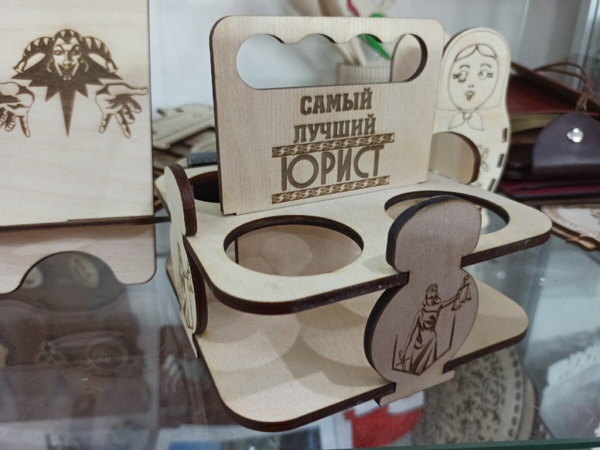 Σετ των 2 Intra απο ξύλο plywood 3mm-4mm πάχος - 4 Pack Beer Caddy Δίασταση 20x20 cm Intraeaxys-67wl0r81