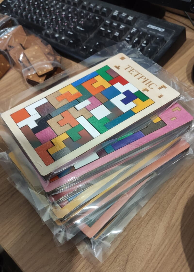 Intra απο ξύλο plywood 3mm-4mm πάχος - Ξύλινο Tetris Επιτραπέζιο παιχνίδι για παιδιά Δίασταση 30x30 cm Intraeaxys-ro6yj4m7