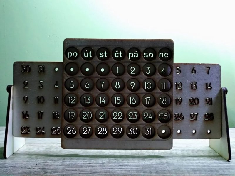 Intra απο ξύλο plywood 3mm-4mm πάχος - Ημερολόγιο Δίασταση 30x30 cm Intraeaxys-qom6m6p1