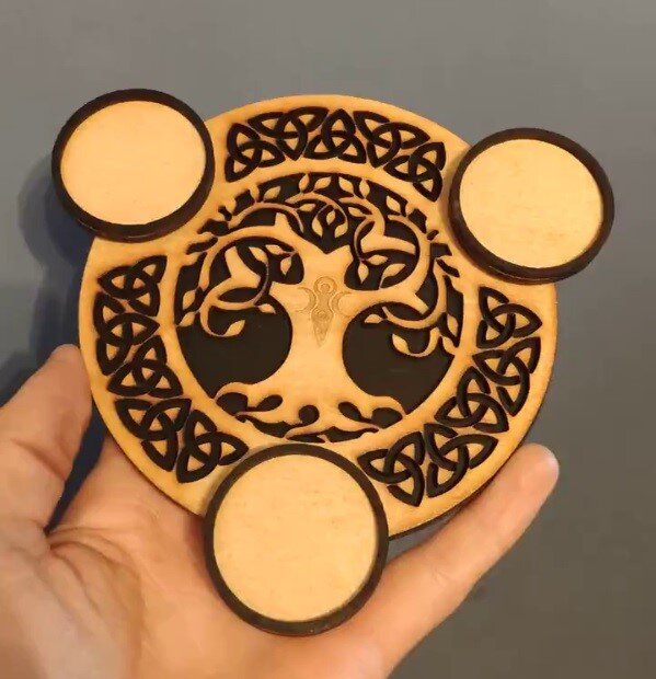 Intra απο ξύλο plywood 3mm-4mm πάχος - Κεντρικό κερί Celtic Tree Of Life Δίασταση 30x30 cm Intraeaxys-r1z240w1