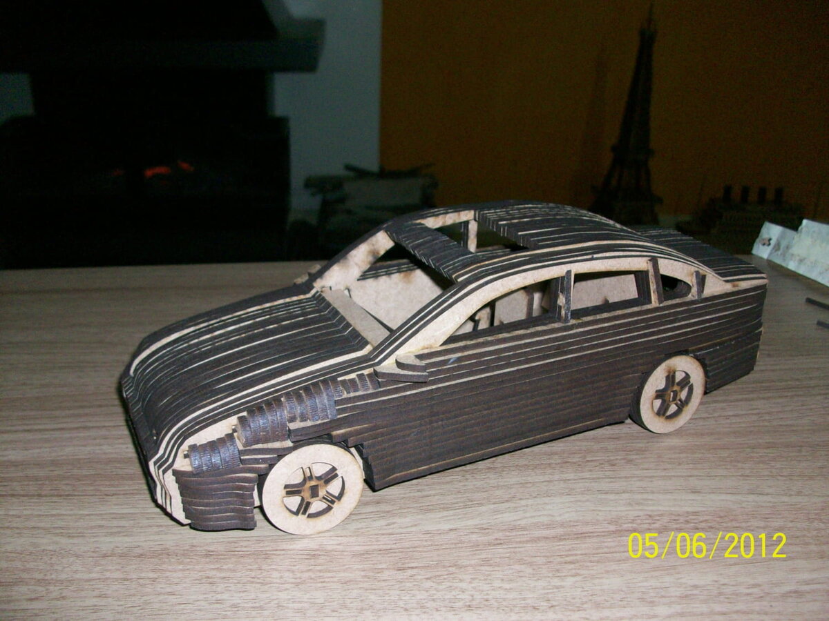 Intra απο ξύλο plywood 3mm-4mm πάχος - Opel Vectra Car Layered 3D Puzzle 3mm Δίασταση 30x30 cm Intraeaxys-qommve5o