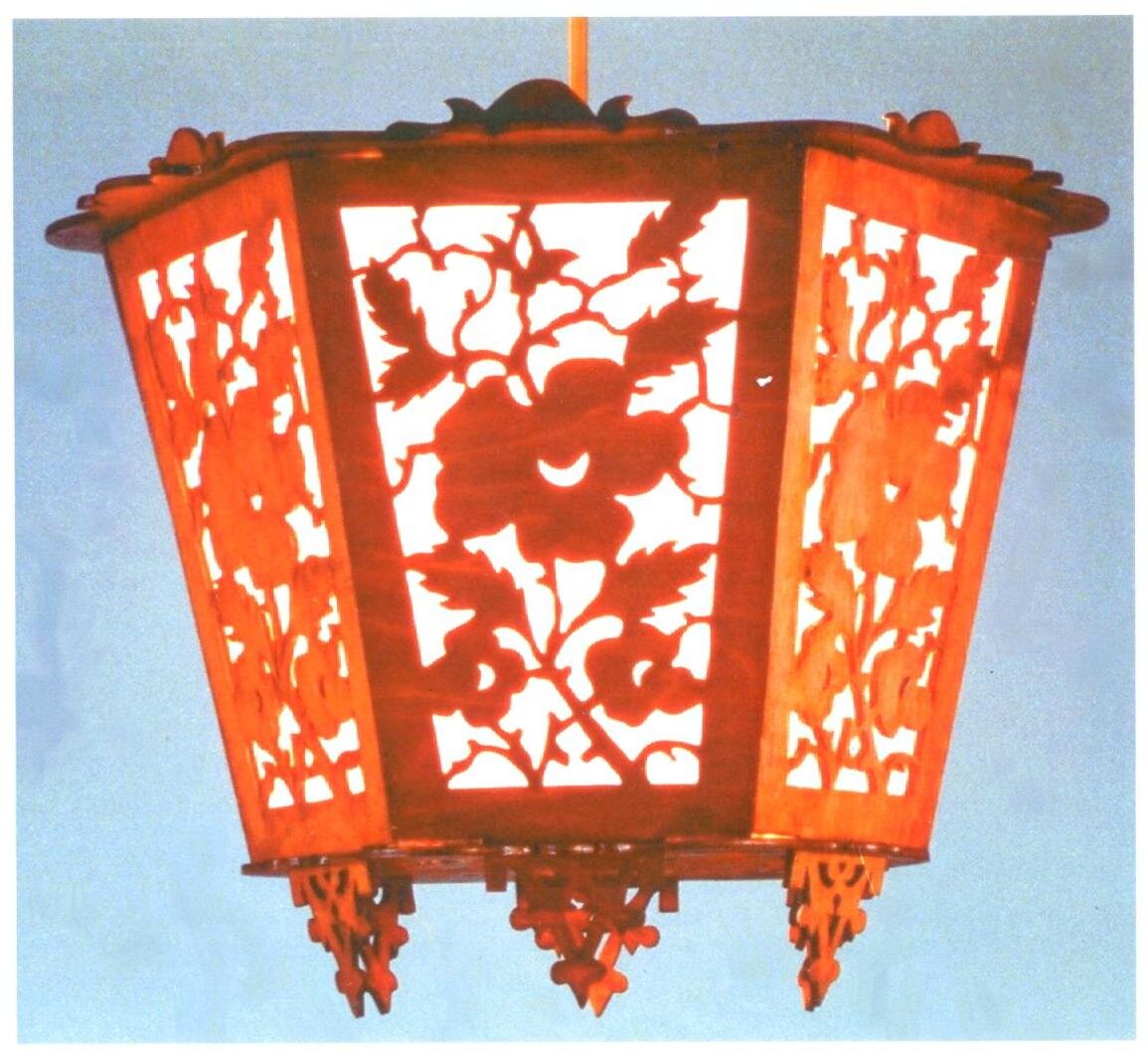 Intra απο ξύλο plywood 3mm-4mm πάχος - Φωτιστικό κρεμαστό Δίασταση 30x30 cm Intraeaxys-078y6k5o