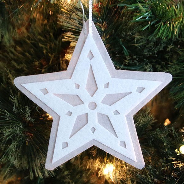 Σετ των 2 Intra απο ξύλο plywood 3mm-4mm πάχος - Στολίδι από τσόχα με αστερίες Δίασταση 10x10 cm Intraeaxys-eo2ylq61