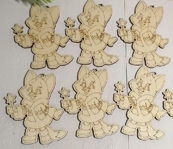 Intra απο ξύλο plywood 3mm-4mm πάχος - Μαγνήτης με χαραγμένο Ξύλινο ντεκόρ Δίασταση 30x30 cm Intraeaxys-r1z2kpm1