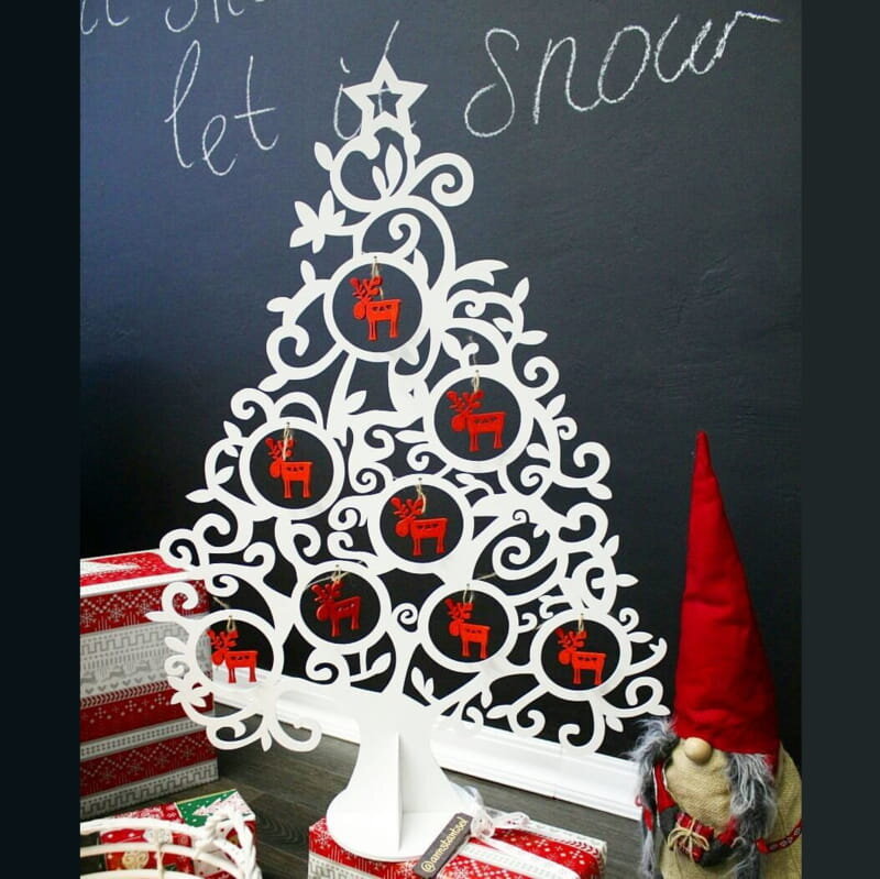 Intra απο ξύλο plywood 3mm-4mm πάχος - Κομψό επιτραπέζιο χριστουγεννιάτικο δέντρο Δίασταση 30x30 cm Intraeaxys-qommljko