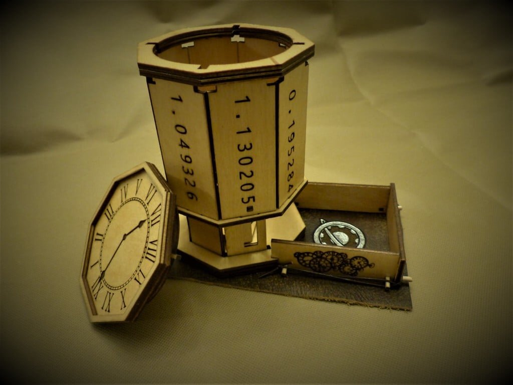 Intra απο ξύλο plywood 3mm-4mm πάχος - Steins Gate Dice Tower Δίασταση 30x30 cm Intraeaxys-r1z2jw21