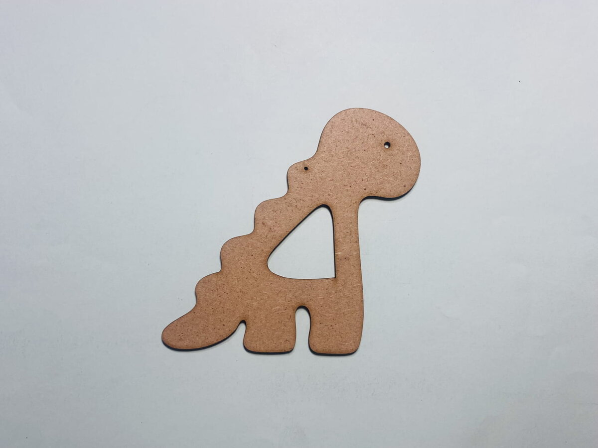 Intra απο ξύλο plywood 3mm-4mm πάχος - Ξύλινο σχήμα δεινοσαύρου Δίασταση 30x30 cm Intraeaxys-eoxlknvo