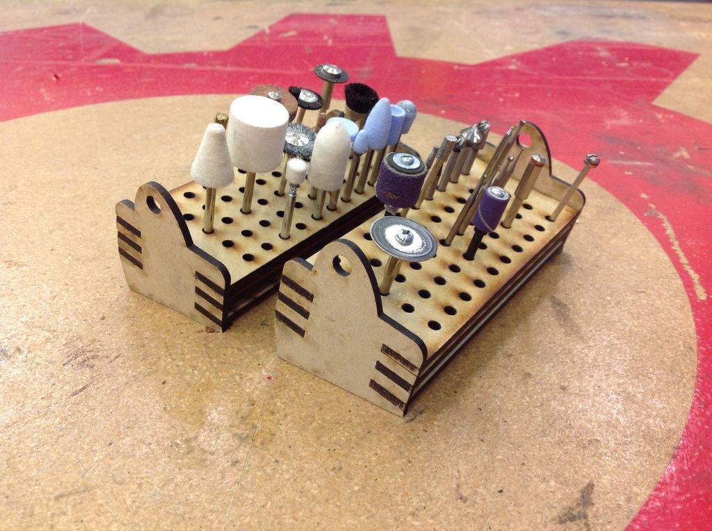 Intra απο ξύλο plywood 3mm-4mm πάχος - Tool Organizer Αρχείο PDF Δίασταση 30x30 cm Intraeaxys-91jd8np1