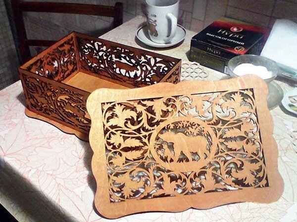 Intra απο ξύλο plywood 3mm-4mm πάχος - Διακοσμητικό κουτί δώρου Δίασταση 30x30 cm Intraeaxys-91jdj8l1