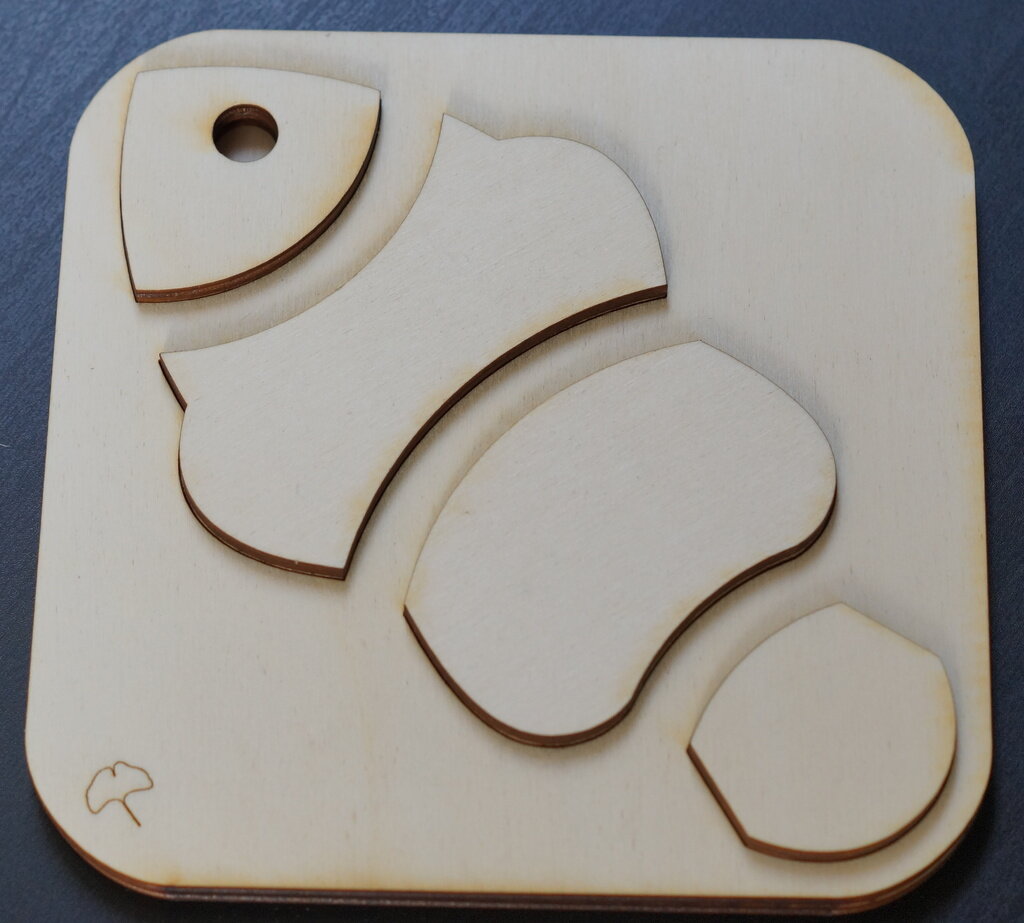 Intra απο ξύλο plywood 3mm-4mm πάχος - Ξύλινο παζλ ψαριών Δίασταση 30x30 cm Intraeaxys-078y2kno