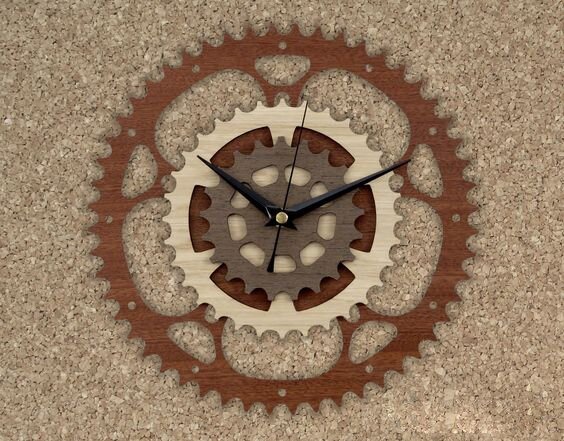 Intra απο ξύλο plywood 3mm-4mm πάχος - Ρολόι με γρανάζια Δίασταση 30x30 cm Intraeaxys-eo0qnn31