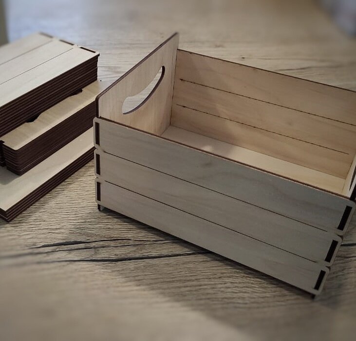 Intra απο ξύλο plywood 3mm-4mm πάχος - Ξύλινο κιβώτιο παιχνιδιών Hammper Crate Κουτί δώρου Hamper Crate Δίασταση 30x30 cm Intraeaxys-67wlx5l1