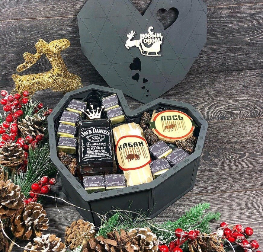 Intra απο ξύλο plywood 3mm-4mm πάχος - Κουτί καραμέλας σε σχήμα καρδιάς Δίασταση 30x30 cm Intraeaxys-qommjz4o