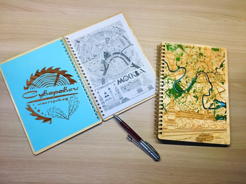 Intra απο ξύλο plywood 3mm-4mm πάχος - Εξώφυλλο σημειωματάριου χάρτη της πόλης της Μόσχας Δίασταση 30x30 cm Intraeaxys-6o3yznq7
