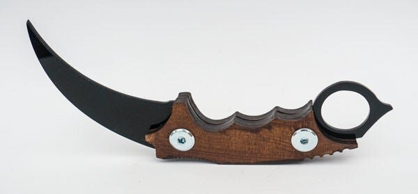 Intra απο ξύλο plywood 3mm-4mm πάχος - Μαχαίρι Karambit Δίασταση 30x30 cm Intraeaxys-r7vmpgl7