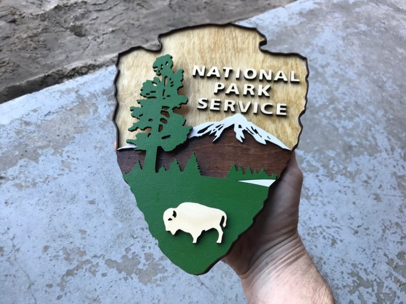 Intra απο ξύλο plywood 3mm-4mm πάχος - US National Park Service Shield Δίασταση 30x30 cm Intraeaxys-r1z0v8lo