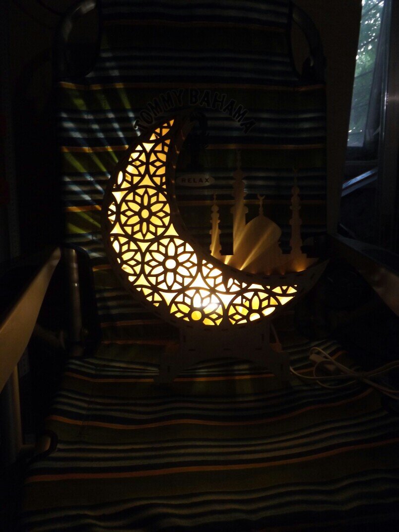 Intra απο ξύλο plywood 3mm-4mm πάχος - Πρότυπο φωτός νύχτας σελήνης λαμπτήρα Δίασταση 30x30 cm Intraeaxys-r7vm4m67