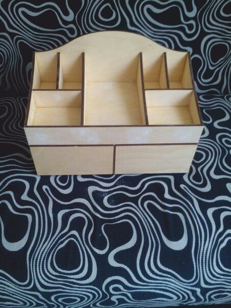 Intra απο ξύλο plywood 3mm-4mm πάχος - Οργανωτής γραφείου Δίασταση 30x30 cm Intraeaxys-91jvkg1m