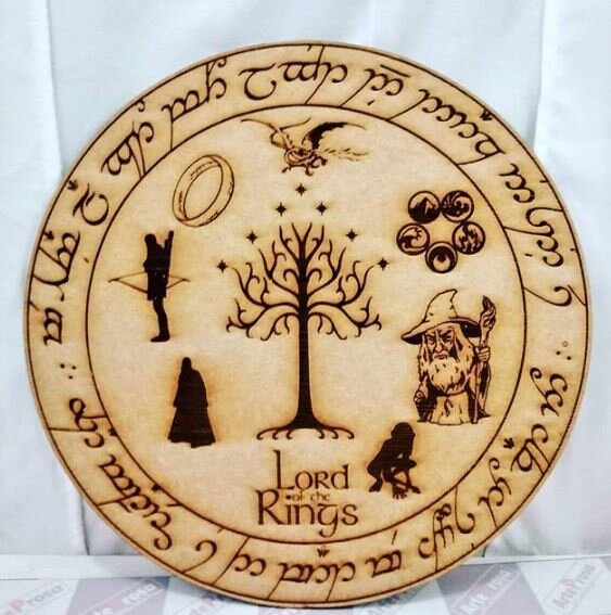 Intra απο ξύλο plywood 3mm-4mm πάχος - Ο Άρχοντας των Δαχτυλιδιών Μάνταλα Δίασταση 30x30 cm Intraeaxys-voq2p95o