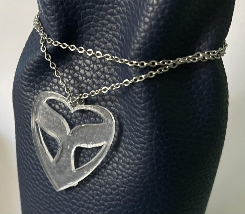 Intra απο ξύλο plywood 3mm-4mm πάχος - Ακρυλικό ποδαράκι φάλαινας Δίασταση 20x20 cm Intraeaxys-6o3yqgq7