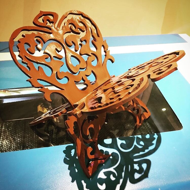 Intra απο ξύλο plywood 3mm-4mm πάχος - حامل المصحف Σχέδια δρομολογητή CNC Holder Quran Δίασταση 30x30 cm Intraeaxys-eo20vv47