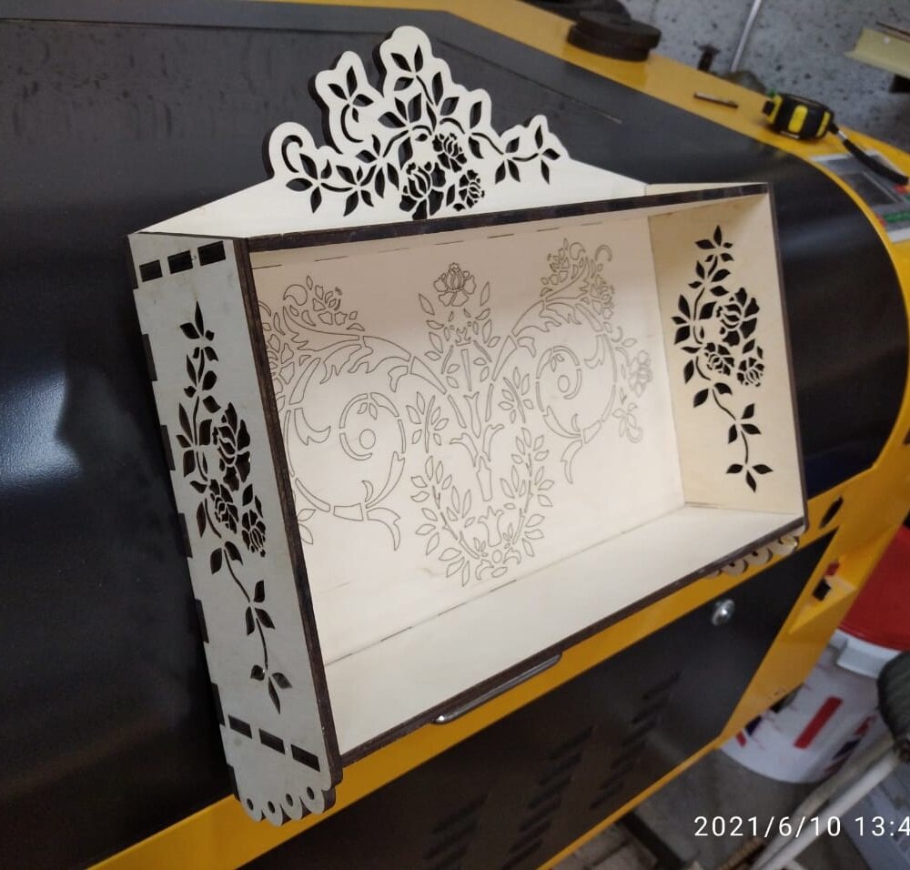 Intra απο ξύλο plywood 3mm-4mm πάχος - Διακοσμητικό Μπαχαρικό Κουζίνας 6mm 350x340x80mm Δίασταση 30x30 cm Intraeaxys-6o3yxkr7