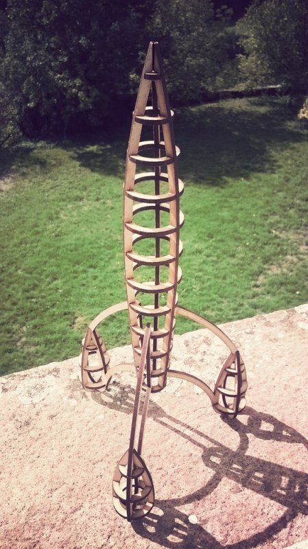 Intra απο ξύλο plywood 3mm-4mm πάχος - Διαστημικός πύραυλος Δίασταση 30x30 cm Intraeaxys-075d8p0o