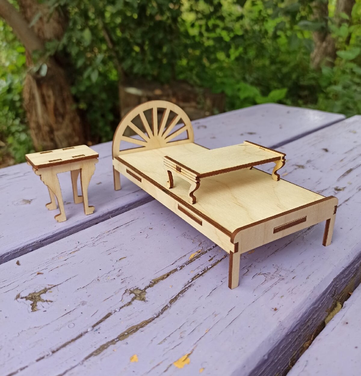 Intra απο ξύλο plywood 3mm-4mm πάχος - Έπιπλα Ξύλινου Κουκλόσπιτου Δίασταση 30x30 cm Intraeaxys-eoxlyvvo