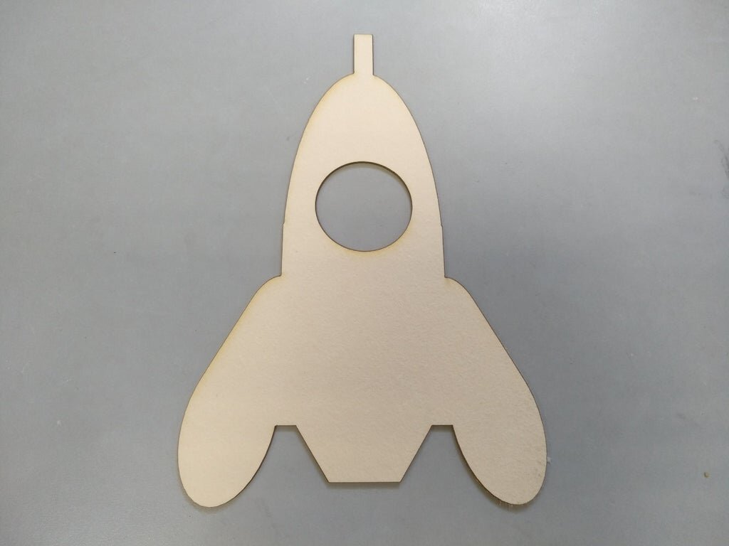 Intra απο ξύλο plywood 3mm-4mm πάχος - Πρότυπο ξύλινο σκάφος πυραύλων Δίασταση 30x30 cm Intraeaxys-voq2zy6o