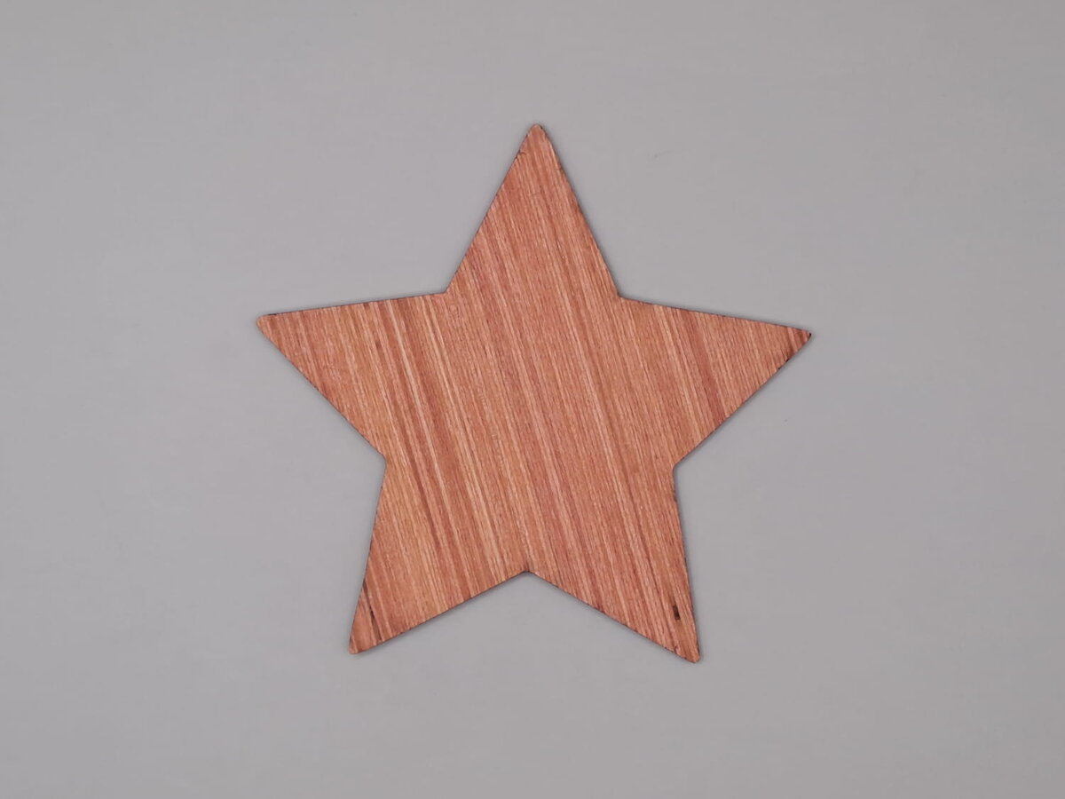 Intra απο ξύλο plywood 3mm-4mm πάχος - Ημιτελές Ξύλινο Σχήμα Κοπής Αστεριού για Χειροτεχνίες Δίασταση 30x30 cm Intraeaxys-6o3y2vr7