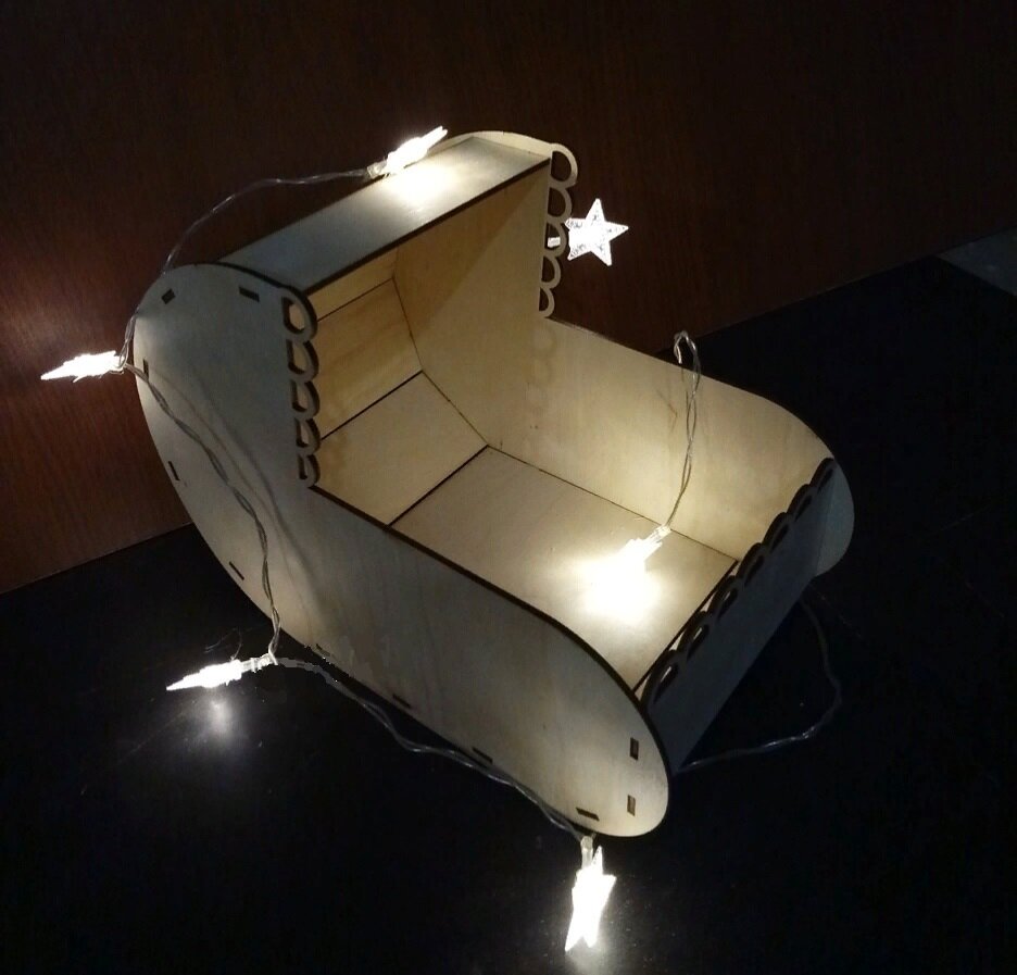 Intra απο ξύλο plywood 3mm-4mm πάχος - Βρεφικό καρότσι λουλουδιών Δίασταση 30x30 cm Intraeaxys-joed0351