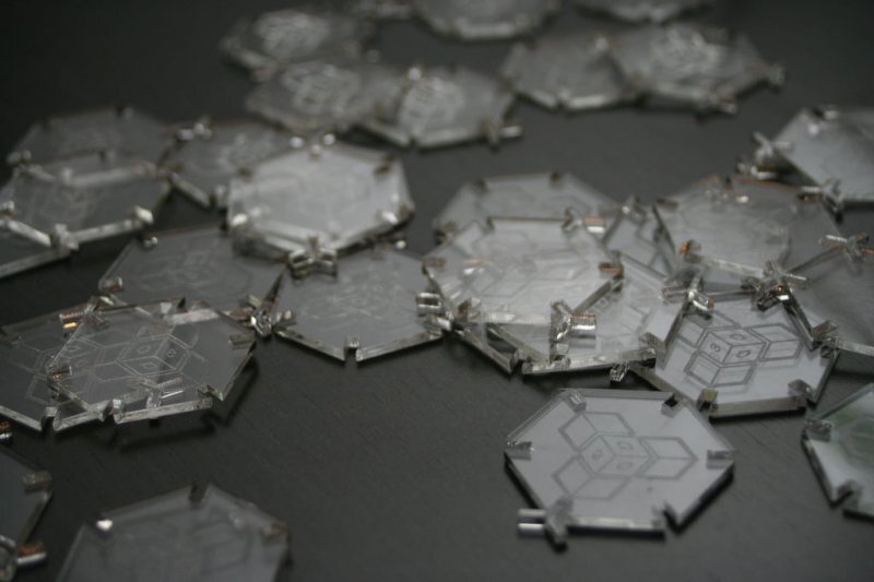 Intra απο ξύλο plywood 3mm-4mm πάχος - Παιχνίδι εξάγωνης σύνδεσης Δίασταση 30x30 cm Intraeaxys-91jkdwgo