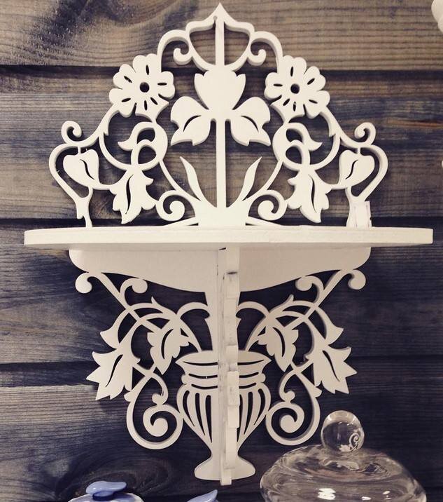 Intra απο ξύλο plywood 3mm-4mm πάχος - Ράφι τοίχου με λουλουδάτο σχέδιο Δίασταση 30x30 cm Intraeaxys-voq2j4qo