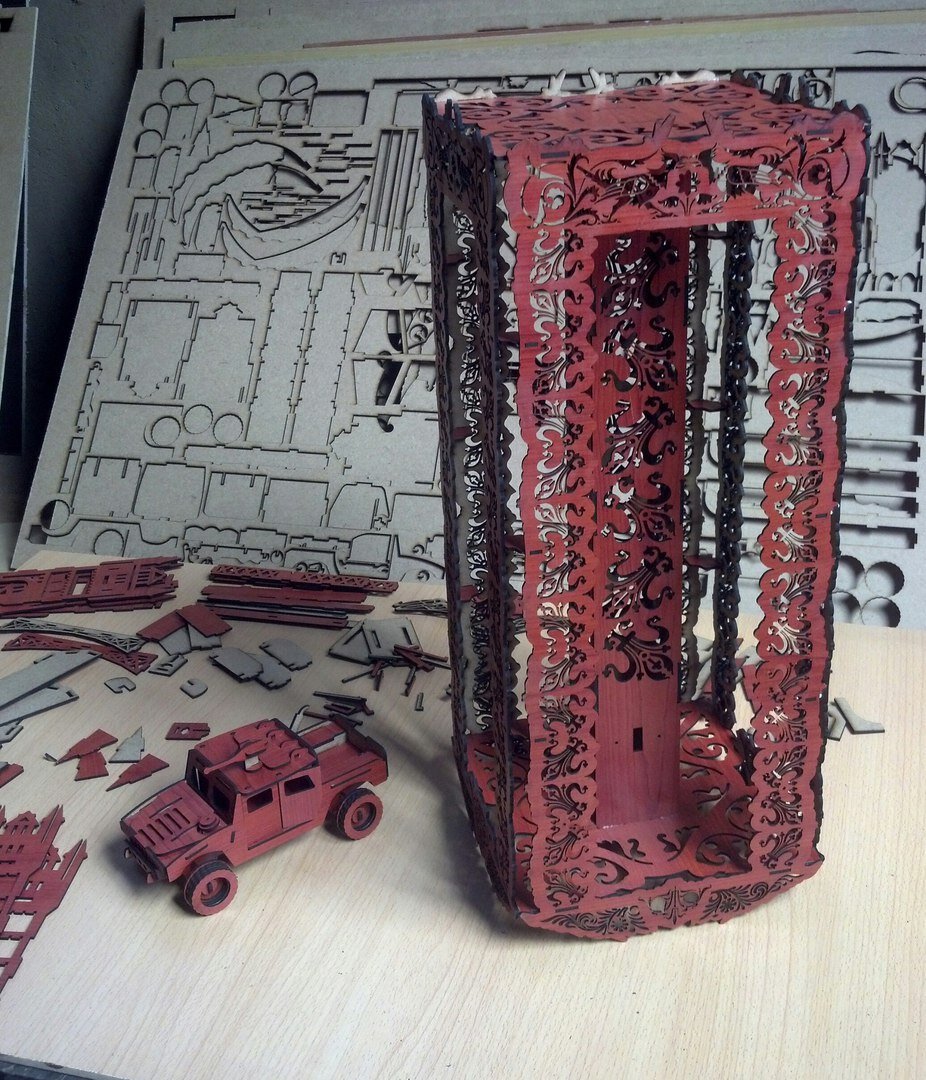 Intra απο ξύλο plywood 3mm-4mm πάχος - Ξύλινο περίπλοκο φωτιστικό Δίασταση 30x30 cm Intraeaxys-ro6y2j67