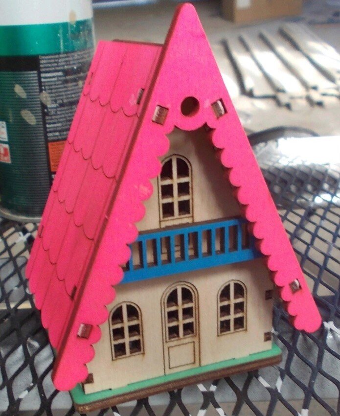 Intra απο ξύλο plywood 3mm-4mm πάχος - Χριστουγεννιάτικο Σπίτι Δίασταση 40x50 cm Intraeaxys-075yngpo