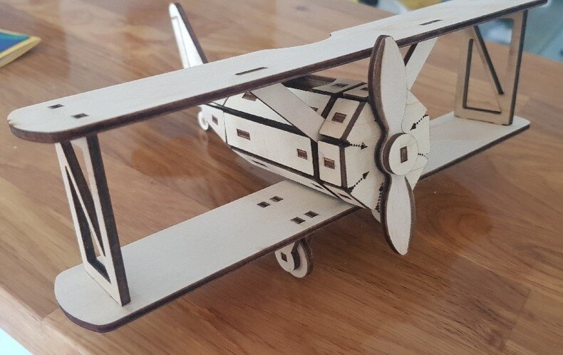 Intra απο ξύλο plywood 3mm-4mm πάχος - Κόντρα πλακέ Διπλάνο 3mm Δίασταση 30x30 cm Intraeaxys-51rr6mv1