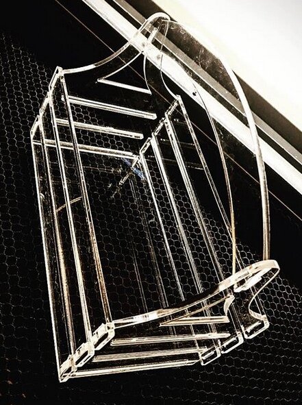 Intra απο ξύλο plywood 3mm-4mm πάχος - Ακρυλικό διαφανές κουτί δώρου 4mm Δίασταση 20x20 cm Intraeaxys-6o3ykjj7