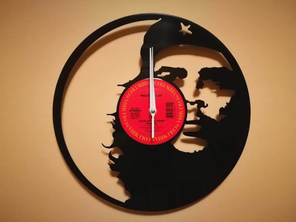 Intra απο ξύλο plywood 3mm-4mm πάχος - Orologio Vinile Che Guevara Δίασταση 30x30 cm Intraeaxys-yon04g7r